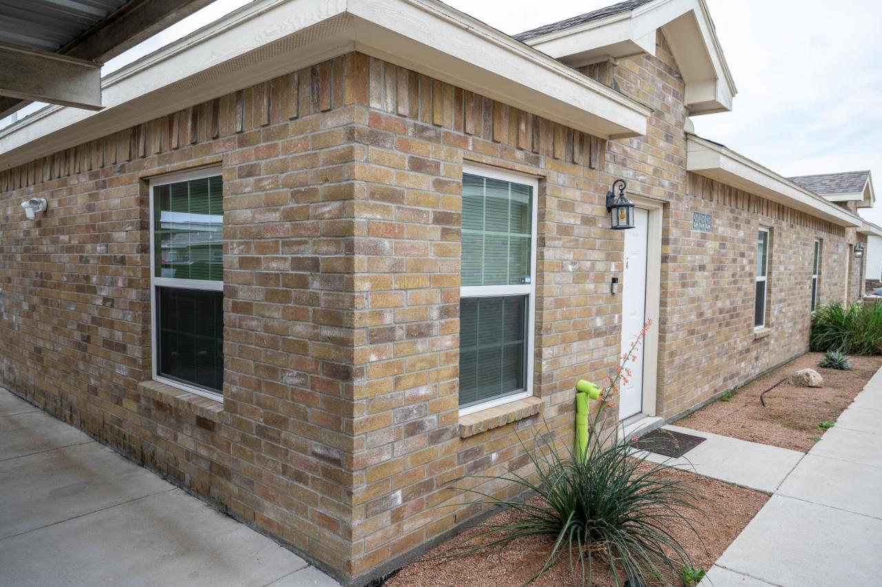 Fabulous King Size Bed In A Gated Neighborhood! Apartment Edinburg Luaran gambar